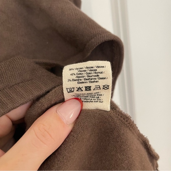 Djerf Avenue Morena Off Shoulder Top - Picture 4 of 7